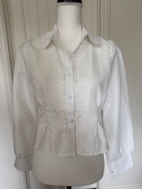 Classic White Lace-Trim Button Front Women's Blouse